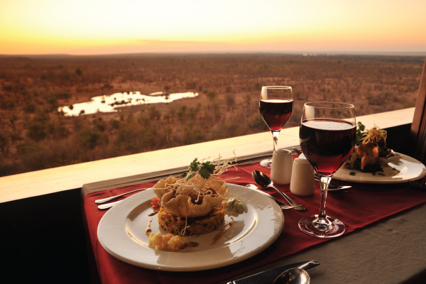 Victoria Falls Dining Options - Where will you have your dinner?